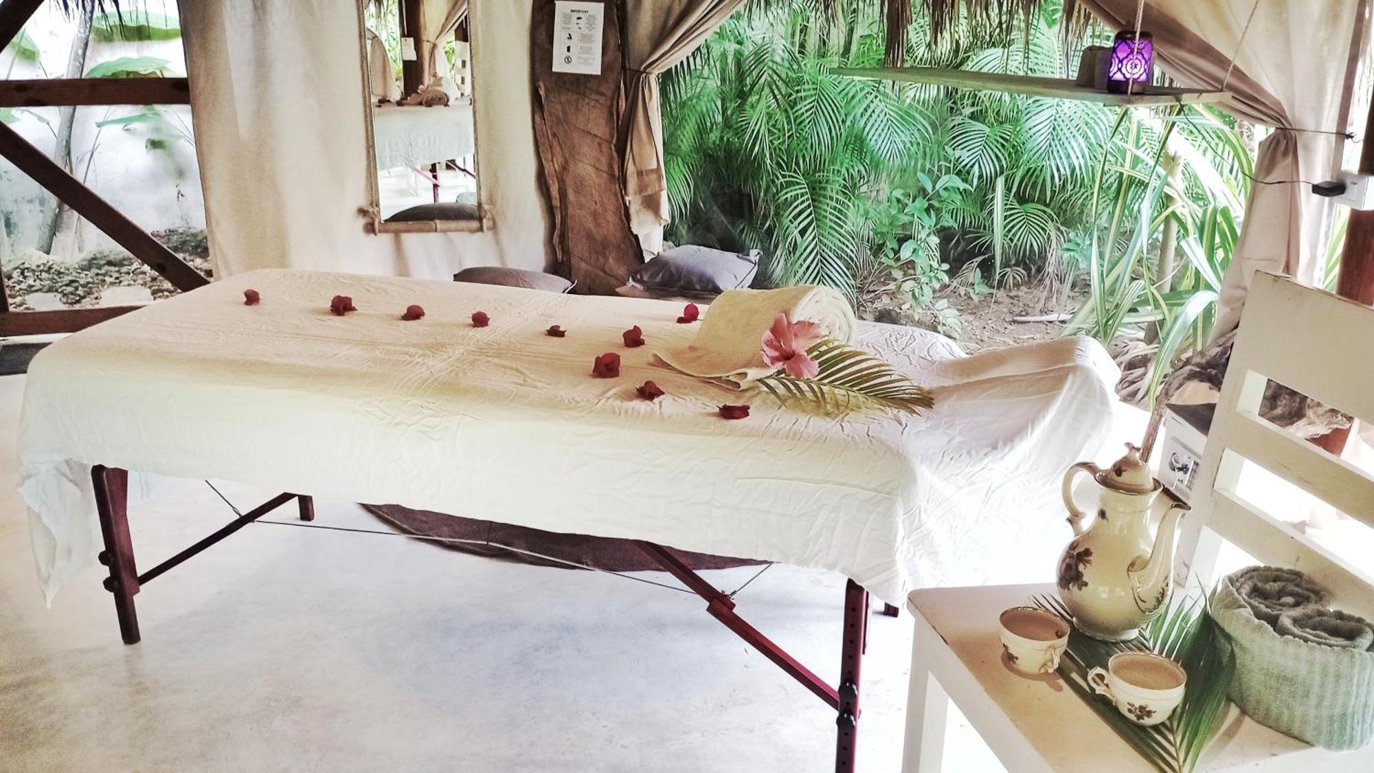 Casa Picaflor Bed & Breakfast Las Terrenas Bagian luar foto